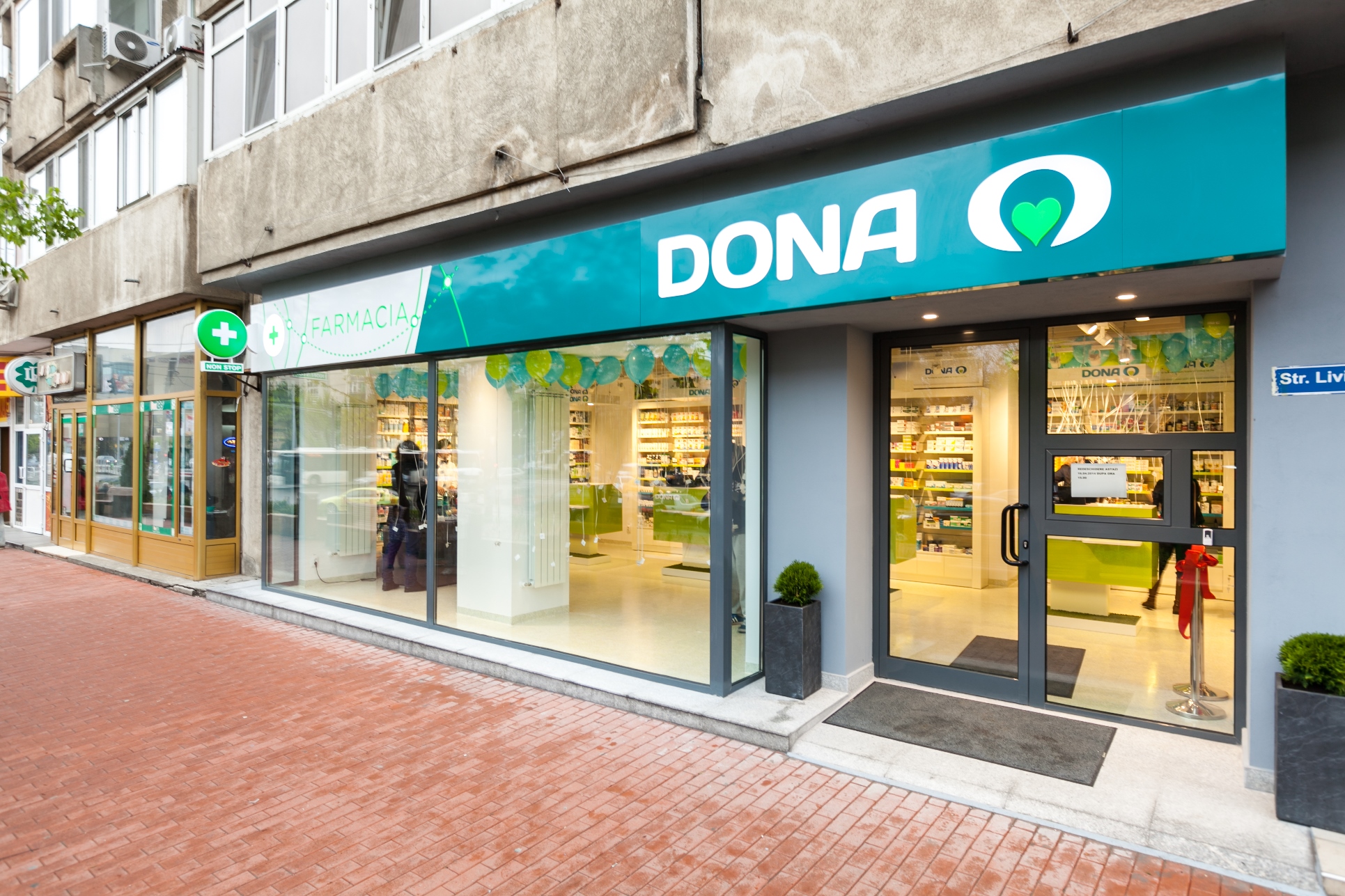 Farmaciile Dona vor fi reamenajate cu 15 milioane de