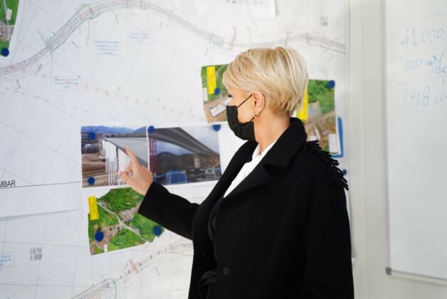 autostrada sibiu pitesti raluca turcan