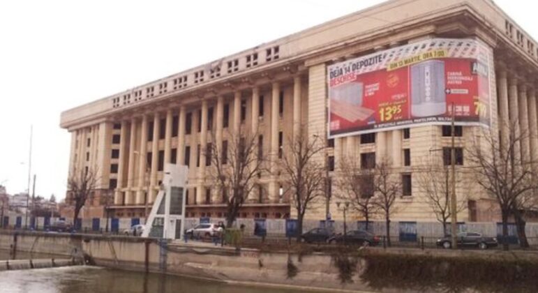 Casa radio Plaza Centers