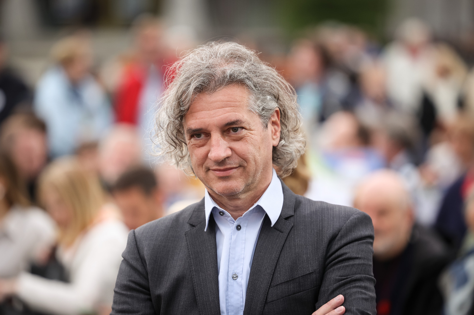 Economica.net – Partidul de guvernământ din Slovenia renunță la folosirea rețelei Twitter, din cauza știrilor false și a discursurilor urii