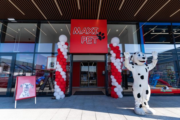Maxi Pet inaugurează un nou magazin pentru animale de companie, la Râmnicu Vâlcea, după o investiție de 250.000 euro Maxi Pet inaugurează un nou magazin pentru animale de companie, la Râmnicu Vâlcea, după o investiție de 250.000 euro