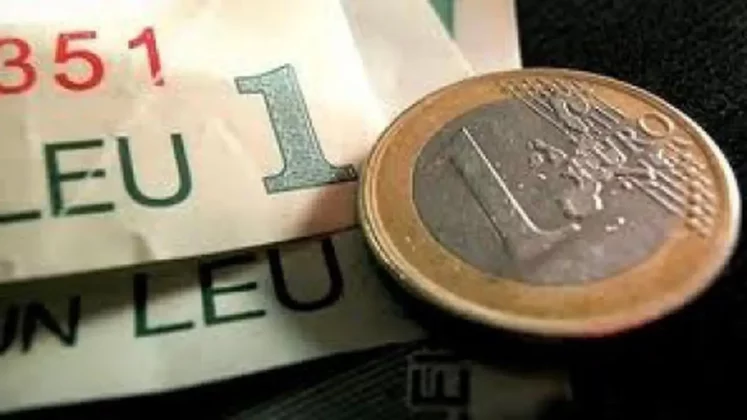 Noi previziuni pentru cursul leu-euro pentru 2025 și 2026. Ce spun cei de la Erste  