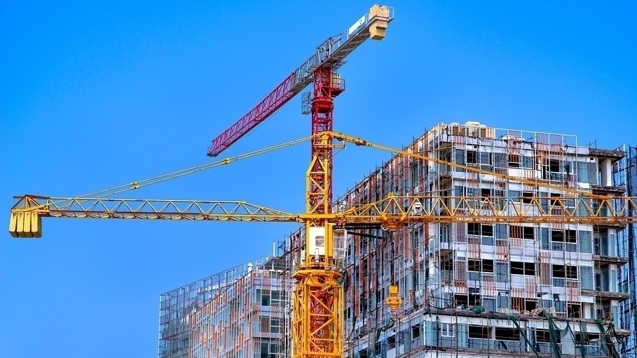 Economica.net – Piaţa construcţiilor din România s-ar putea confrunta cu dificultăţi, după nivelurile record din 2023 şi 2024 – Colliers