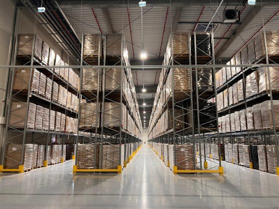 Afacerile din comerţ au crescut cu 1,6% în primele nouă luni din acest an