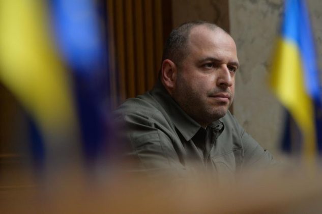 Ucraina avertizează că va considera o încălcare a armistițiului mediat de SUA intrarea oricărei nave de război ruse în apele sale teritoriale  