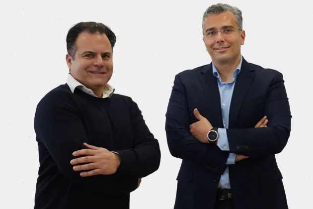 EXCLUSIV Surprize în RCA. Fondatorii Hellas Direct, cea mai nouă vedetă a pieței, anunță: Lansăm produse noi, inclusiv finanțări. CASCO, un pas firesc. Pe RCA, vrem o cotă de 12%  