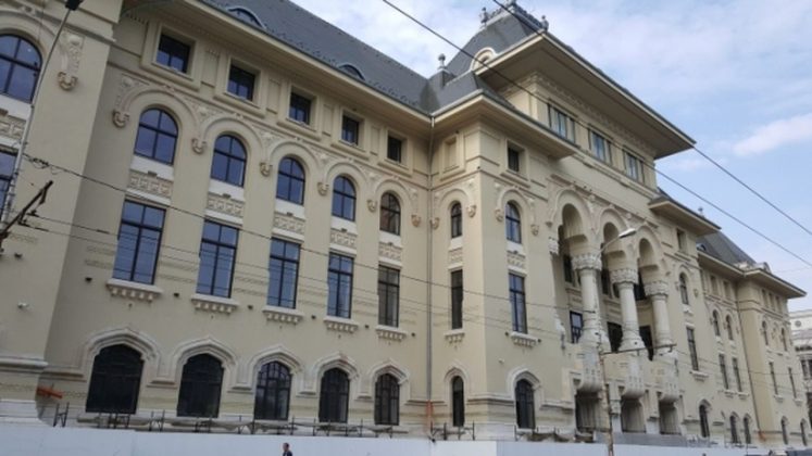 Bolojan: Bucureştiul e într-o situaţie bugetară gravă. Ani de zile guvernele au făcut nişte lucruri faţă de administraţie care n-au stimulat performanţa