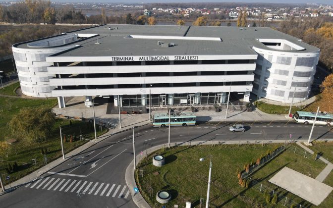 Metrorex introduce abonamente lunare pentru folosirea parcării Terminalului Multimodal Străuleşti  