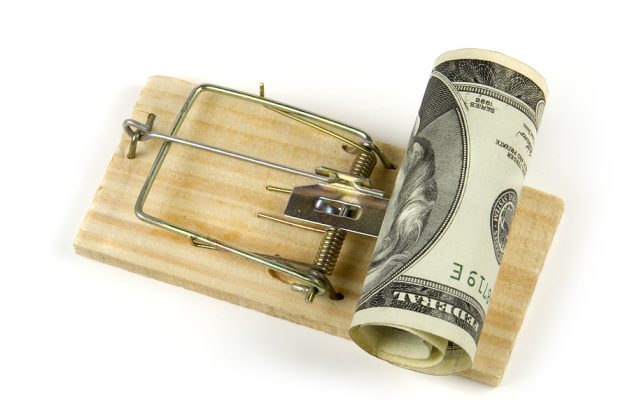 BCE avertizează asupra expunerii băncilor la dolari