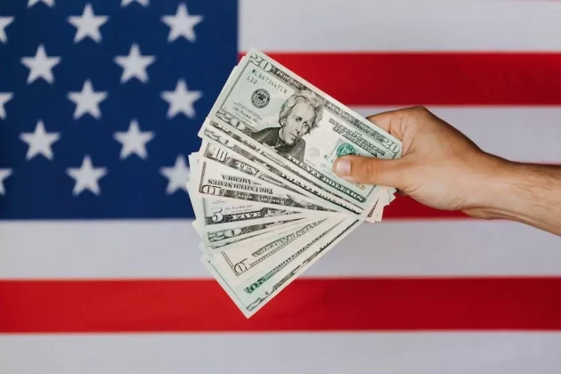 Creșterea taxelor decisă de Trump ar duce rata tarifară efectivă medie la 26,2% față de 2,3% în 2024, cel mai ridicat nivel din ultimul secol – Coface  