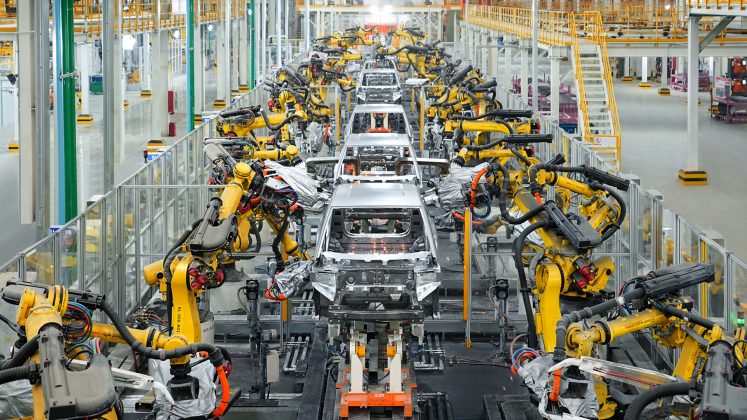 În ciuda scăderii profitului, BYD vizează vânzarea a 1,5 mil. de vehicule în afara Chinei