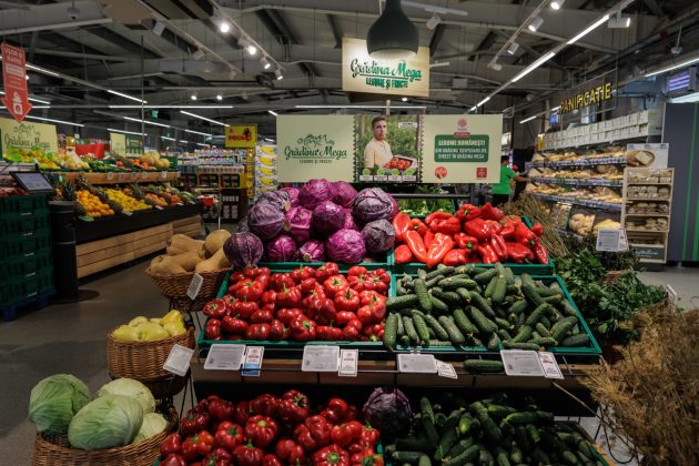 Cât îi costă pe olandezii de la Mega Image să pună legume românești pe rafturi. Creșterile de anul trecut sunt record