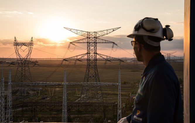 Petrom a repornit centrala de la Brazi. România exportă energie, mai ales pe seama vântului bun și a producției hidro