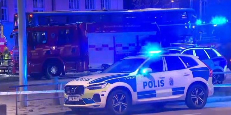 Tragedie în Suedia. Un autobuz a lovit mortal mai multe persoane în centrul capitalei Stockholm