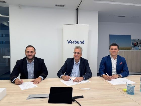 Austriecii de le Verbund pun o baterie de 48 MW la parcul lor eolian din Dobrogea. Românii de la Prime și Enevo furnizează, construiesc și racordează instalația de stocare