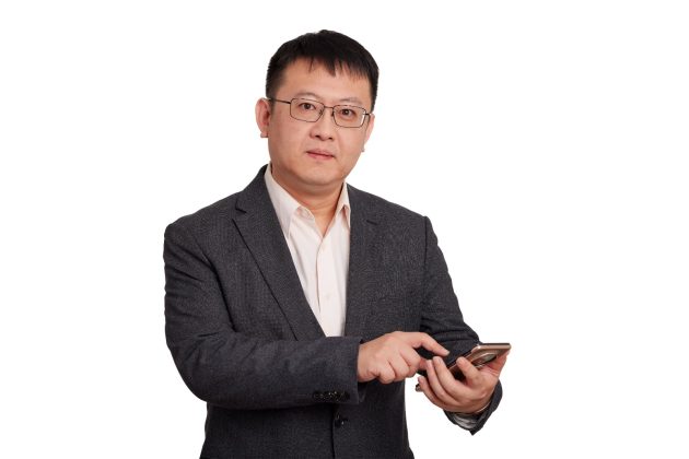 Kerr Cheng preia conducerea HONOR România cu misiunea de a accelera dezvoltarea companiei pe piața locală