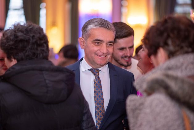 Vlad Oprea, despre chemarea sa la Parchet: O plângere absurdă şi lipsită de bun-simţ, semnată de aceiaşi trei indivizi care mă acuză că uzurp calitatea de primar