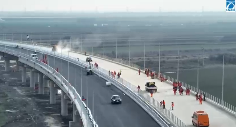 VIDEO Autostrada A7 Focșani – Bacău: UMB lucrează cu 1600 de muncitori pe lotul 1, realizat 95%