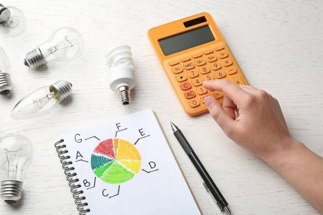 Noutate pentru clienții casnici de energie electrică. Furnizorii vin cu prețuri fixe pe perioade mai mari de un an