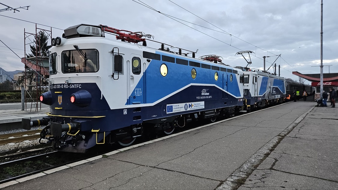 VIDEO Prima locomotivă electrică modernizată la Brașov prin PNRR a fost predată azi CFR Călători - Economica.net