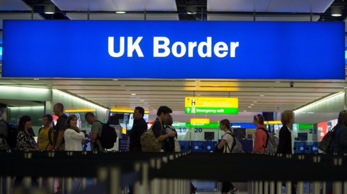 Marea Britanie – Autoritățile de la Londra ameninţă cu restricţii pentru vizele către trei ţări