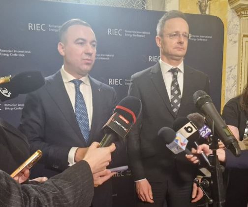 Ministrul ungar de Externe, la București: MOL cumpără și va cumpăra țiței de la Lukoil, Rusia este partener de încredere