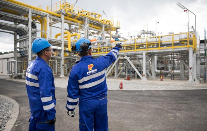Redevențele plătite de Petrom cresc cu 40%, statul nu vai mai plăti costurile cu sondele dezafectate. Bolojan: “Am reușit să reechilibrăm colaborarea cu OMV”