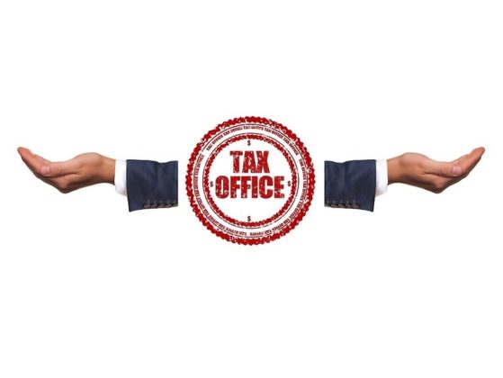 „Nu alungaţi investitorii” – AmCham cere eliminarea impozitului minim pe cifra de afaceri şi a altor impozite „autohtone”