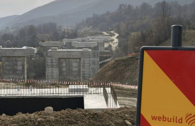 FOTO Autostrada A1 Sibiu – Pitești: WeBuild avansează cu lucrările la viaductele celui mai lung lot