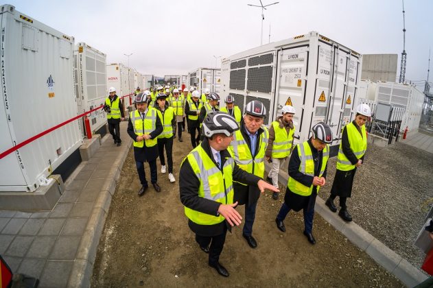 Nova Power & Gas a inaugurat oficial cea mai mare baterie din România, de 200 MW, și a început lucrările la o centrală pe gaze în ciclu combinat de 160 MW