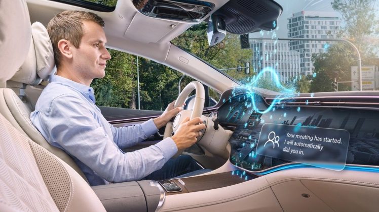 Trei giganți tehnologici și-au unit forțele pentru a include inteligența artificială în bordul mașinilor