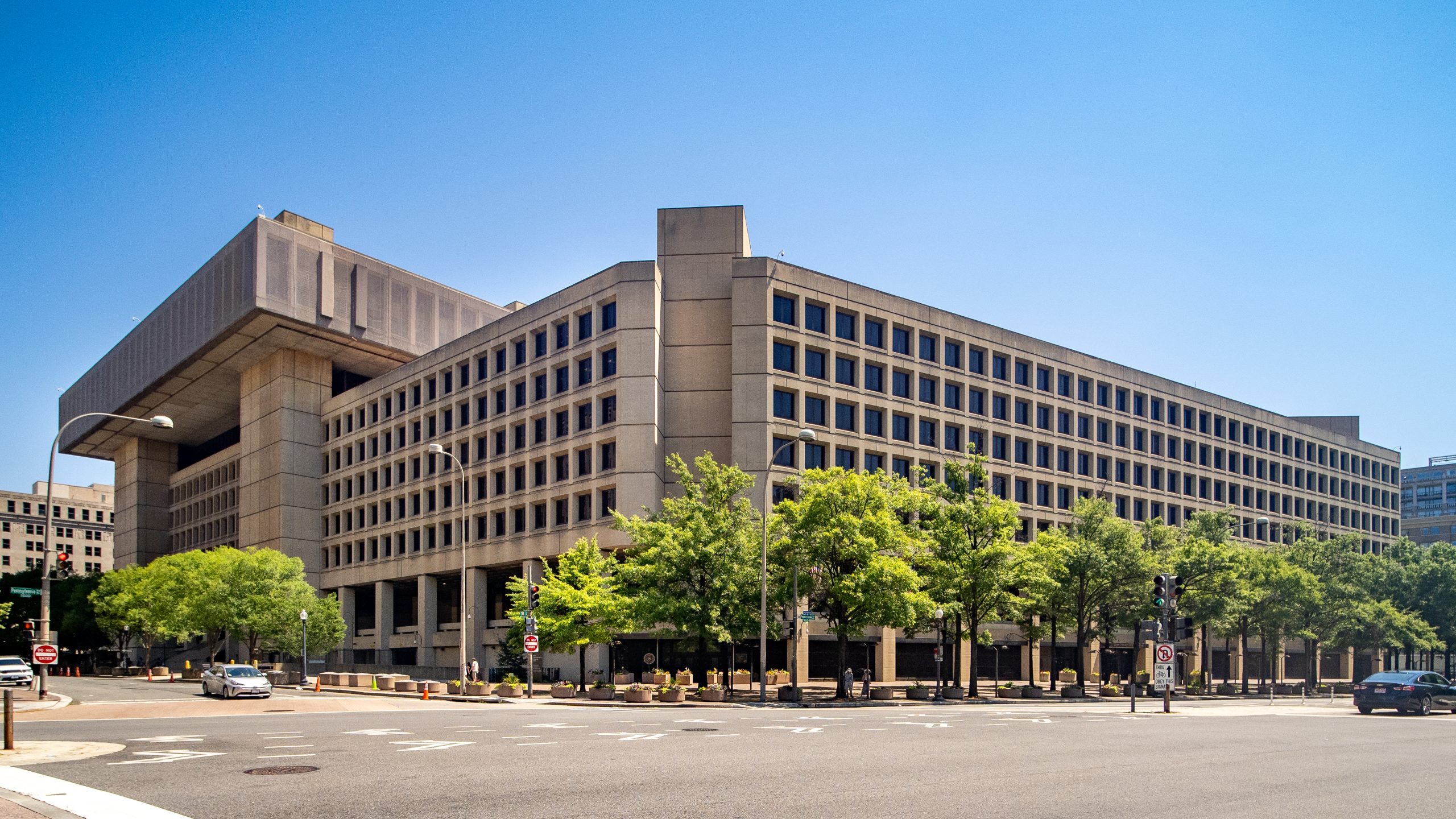 FBI_Headquarters_-_J.
