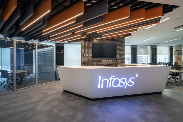 Gigantul IT indian Infosys restructurează filialele din România 