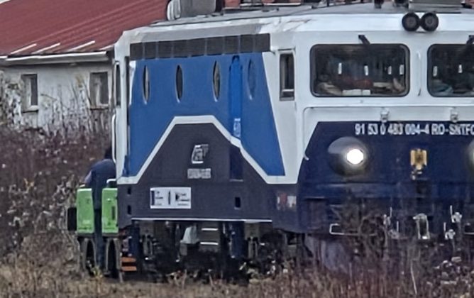 A patra locomotivă electrică modernizată la Brașov prin PNRR intră luni în teste
