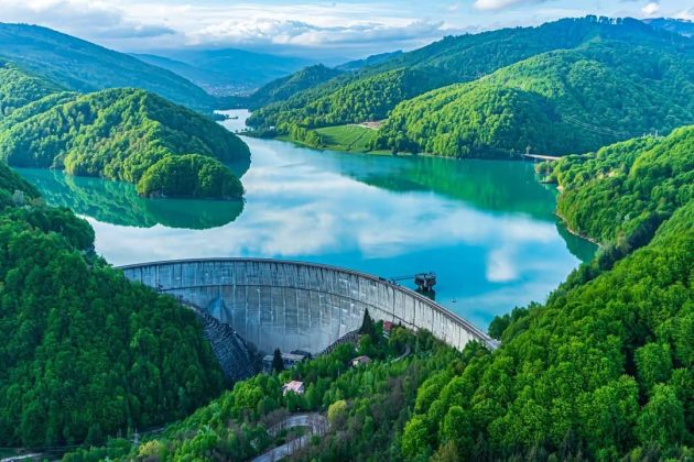 Al doilea hidroagregat al hidrocentralei de la Paltinu a fost pus în funcțiune