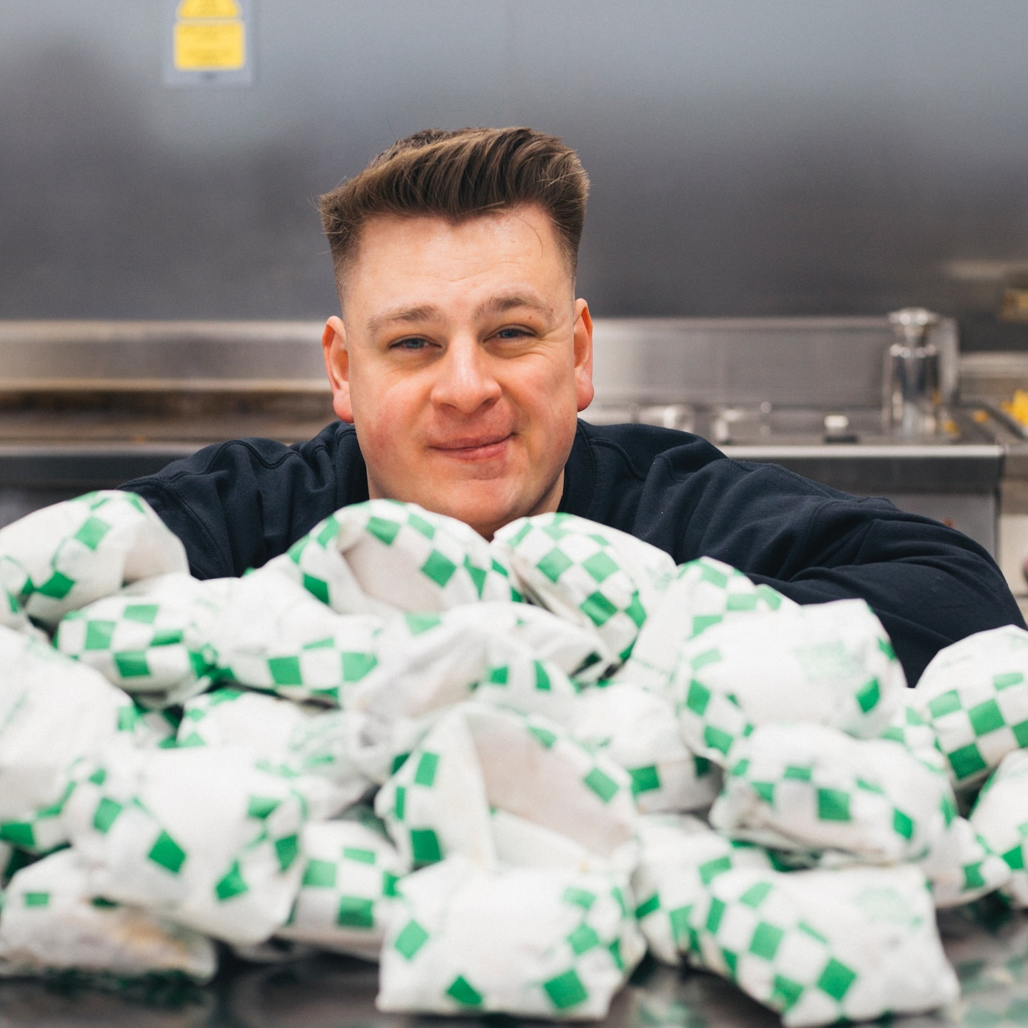 Tóth Simon, fondatorul Simon's Burger