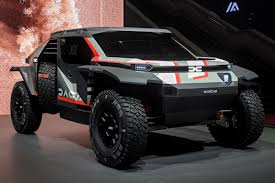 Dacia a ajuns în elita mondială cu o mașină de „Mad Max”. Sandrider participă la cel mai cunoscut raliu din lume. Toate detaliile despre mașina specială