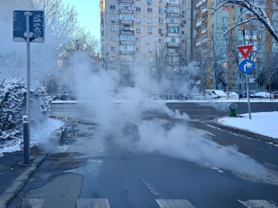 De ce nu e suficientă căldură în București? 2.000 de tone de apă fierbinte se duc din rețea în pământ în fiecare oră, spune Elcen