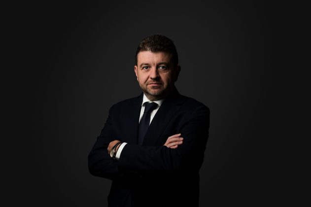 Avantaj pentru șoferii asigurați RCA cu risc ridicat și pentru firmele de transport. RCA direct de pe site la Eazy Asigurări, firma fondatorului Superbet