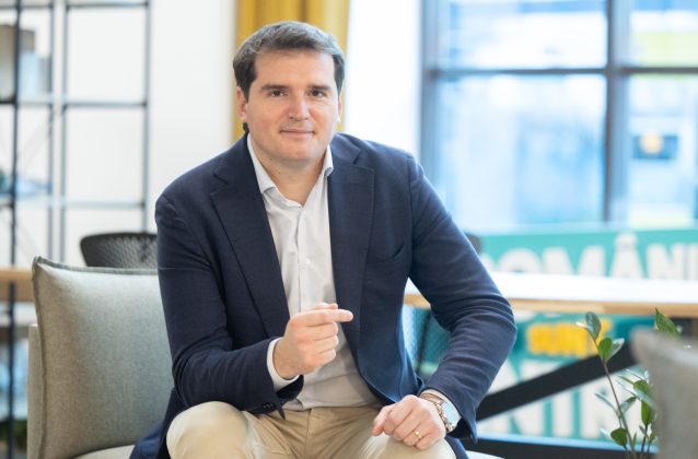 Companiile românești pun pe primul loc investițiile în sisteme IT de bază, mai puțin în soluțiile IA – studiu Revolut