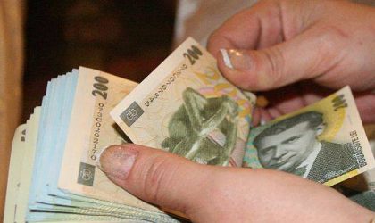 bani pensie salariu