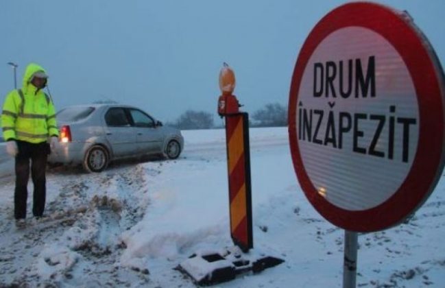 Acces restricţionat pe podul peste Dunăre de la Brăila. Circulaţia închisă pe DN 2S şi DN 22J