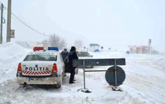 Lista drumurilor închise, ce zboruri au fost anulate şi ce se întâmplă cu trenurile – DSU