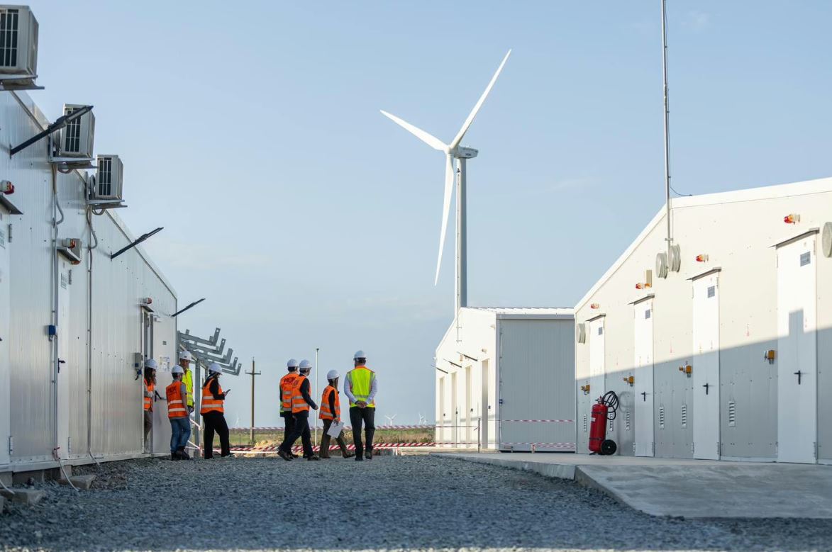 "Regele eolienelor" va opera și dispeceriza toate regenerabilele din România ale celui mai bogat ucrainean - Economica.net