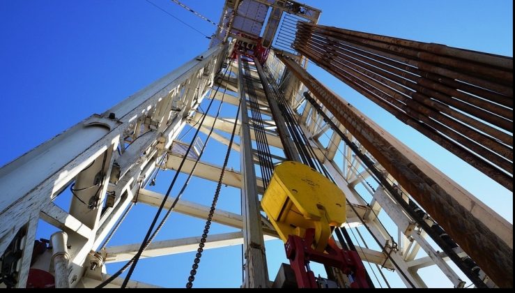 Afacerile din industrie au scăzut în primele două luni cu 3,3% – date INS