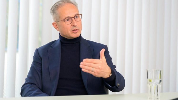 Profitul grupului OMV a scăzut cu 7% până la 1,94 miliarde de euro, în 2025