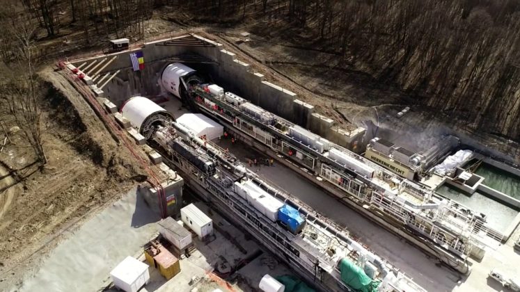 Calea ferată Brașov – Sighișoara. Ce progres au mai făcut „cârtițele” Aktor la cele mai lungi tuneluri feroviare în construcție din România