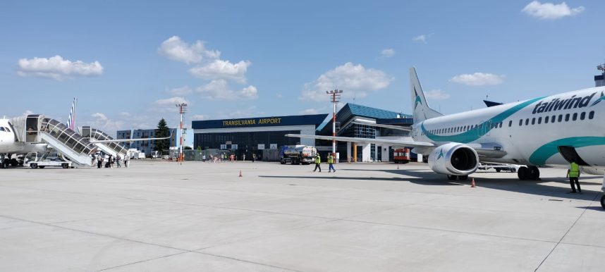 Vechiul terminal al Aeroportului Transilvania, integrat în noul complex printr-o investiţie de 1,7 milioane de lei