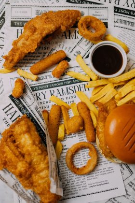 Un nou lanț de fast food vine în România. Primul restaurant se deschide joi