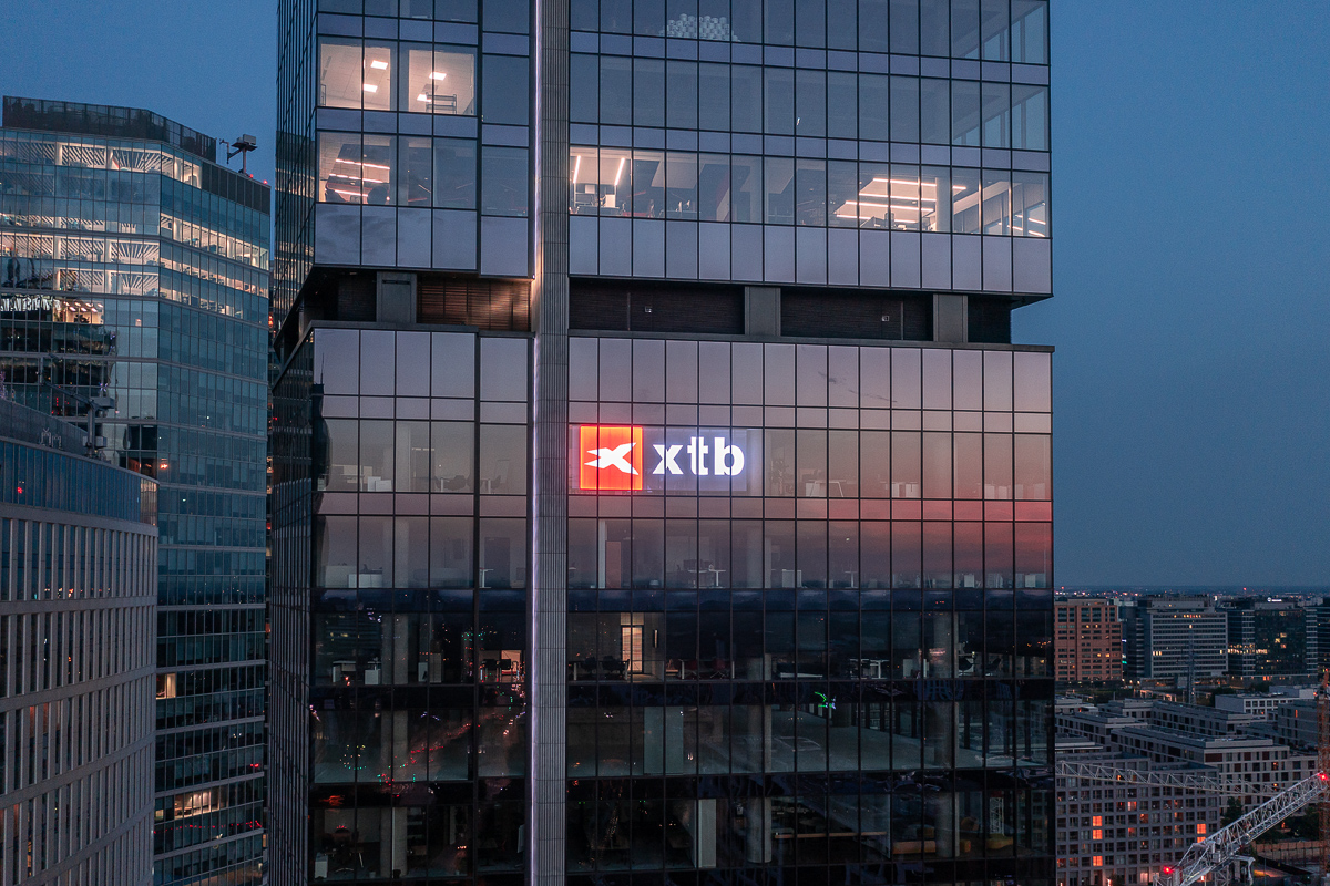 Imagine asociată subiectului: Acțiunile XTB vor fi incluse în STOXX Europe 600
